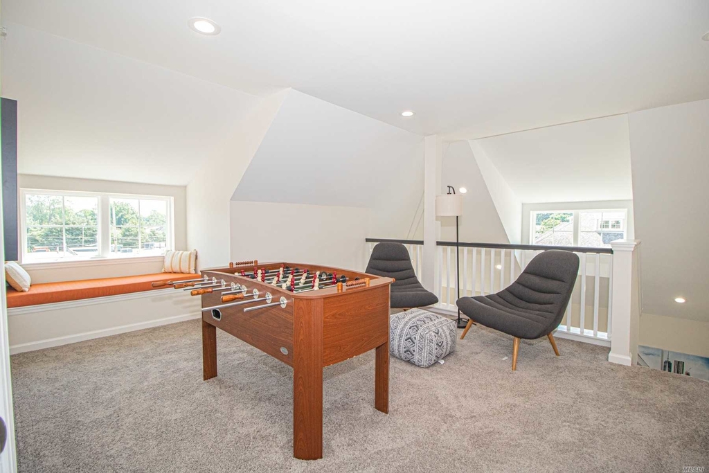 +766 Deer Park Avenue - Photo 21