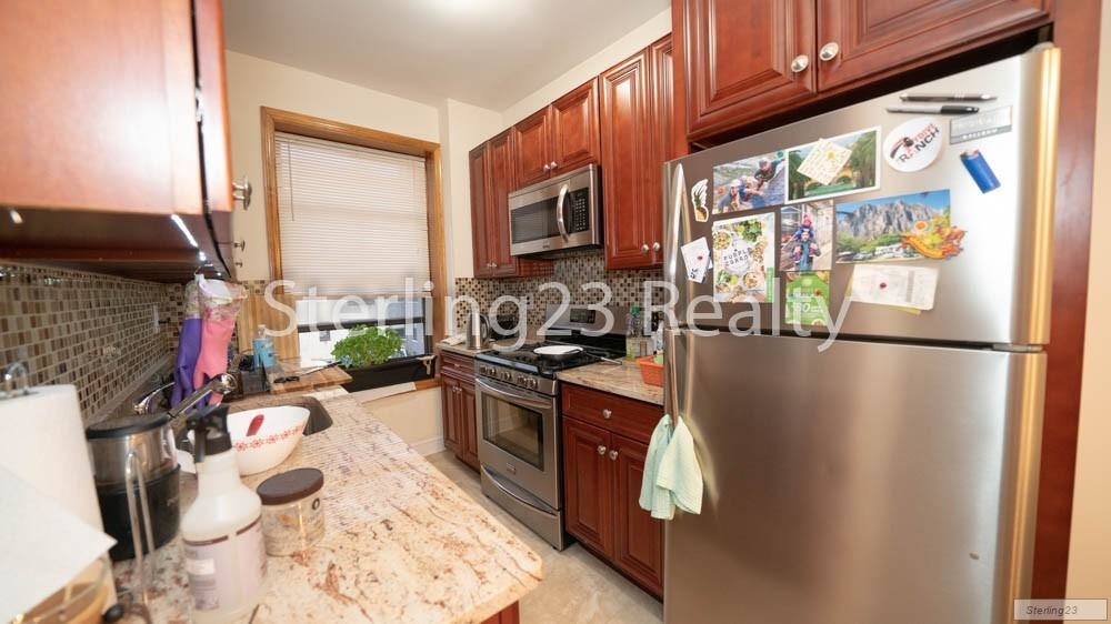 24-14 28th Street - Photo 2