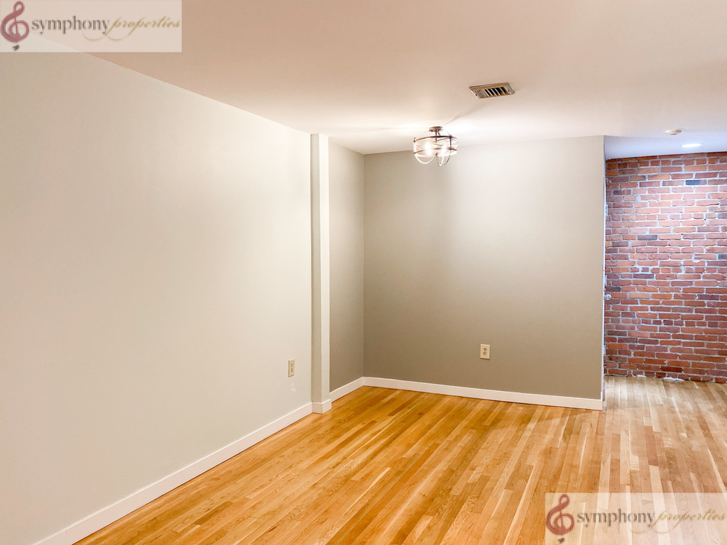 90 Gainsborough St. - Photo 2