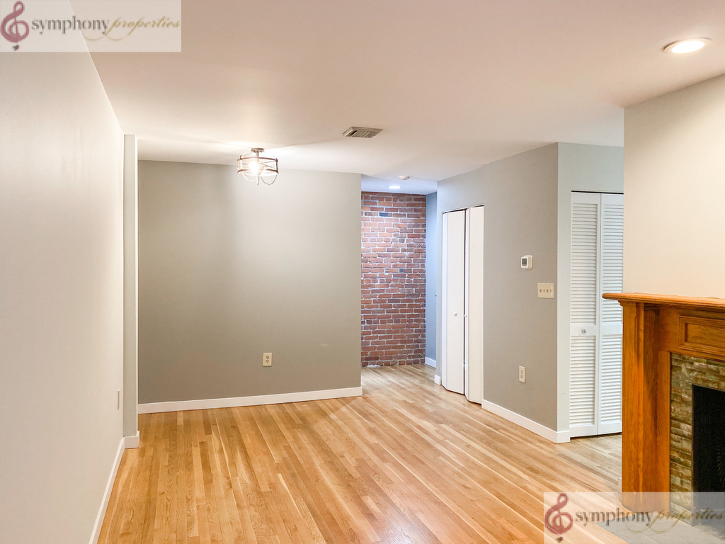 90 Gainsborough St. - Photo 4