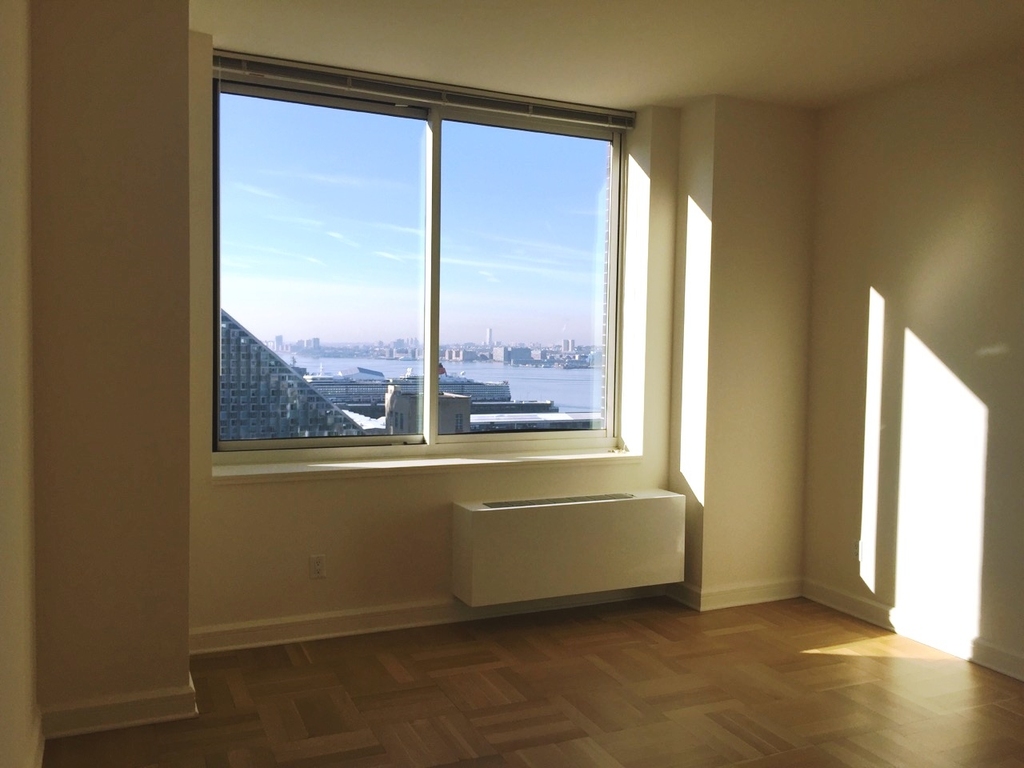 400 West 63rd Street - Photo 2