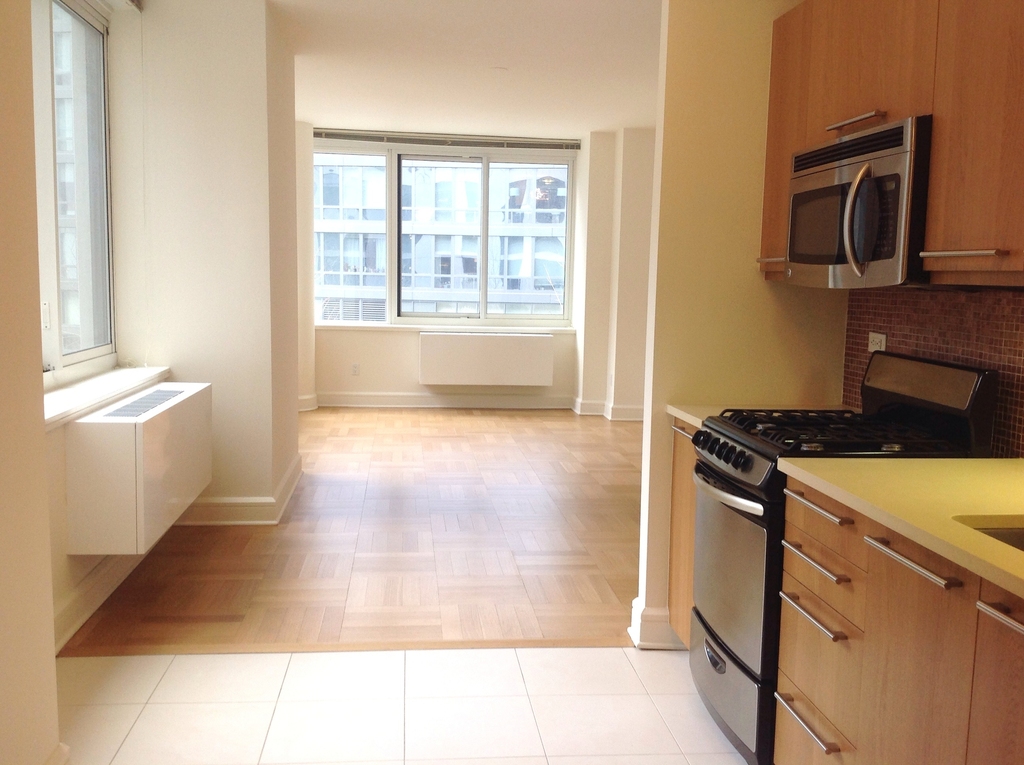 400 West 63rd Street - Photo 0