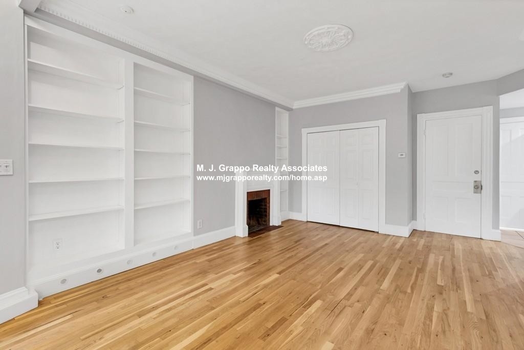 439 Marlborough St. - Photo 0