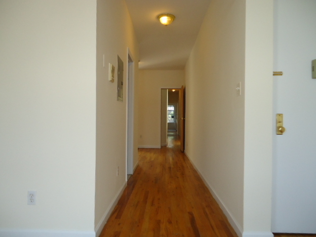 524 Lafayette Avenue - Photo 1