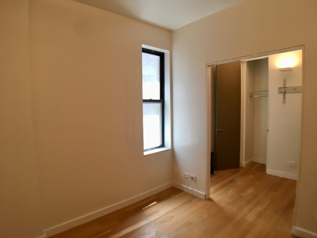 580 St Nicholas Avenue - Photo 6