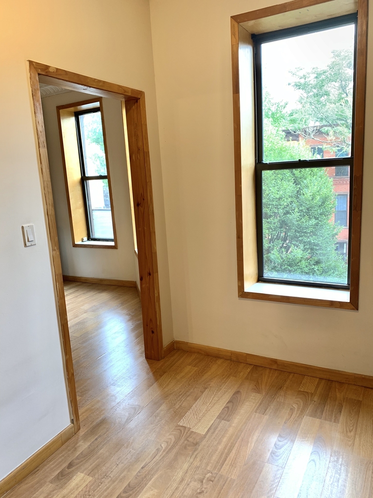 313 Van Buren Street - Photo 4