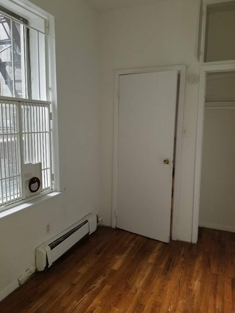 437 East 12th Street - Photo 1