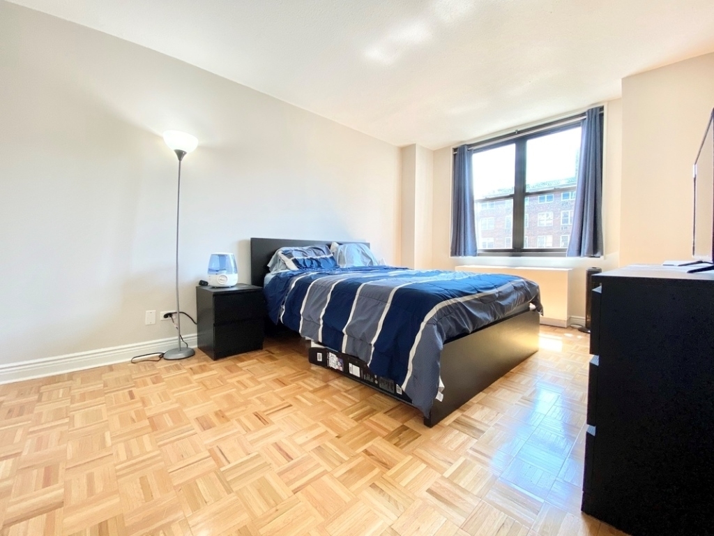 155 East 29th Street - Photo 1