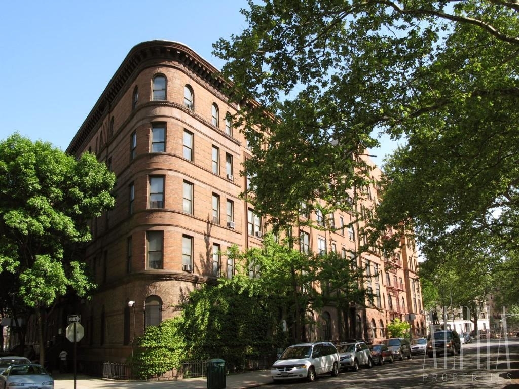 408 West 129th Street - Photo 8