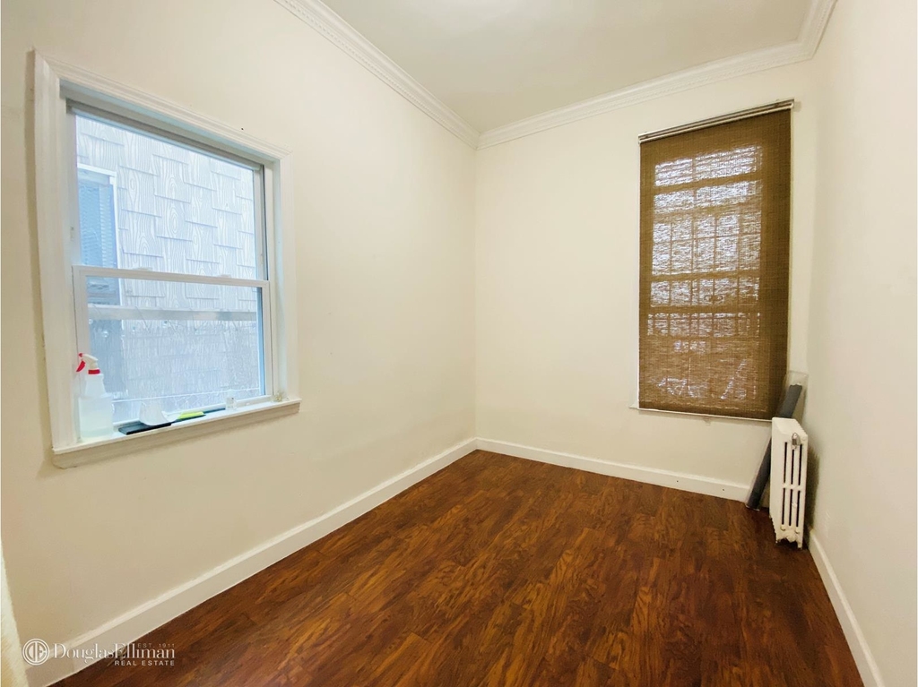 283 Troutman Street - Photo 5