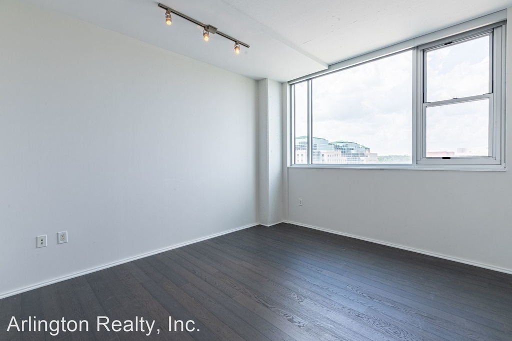 3409 Wilson Blvd #604 - Photo 17