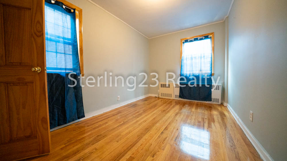 30-65 47th Street - Photo 4