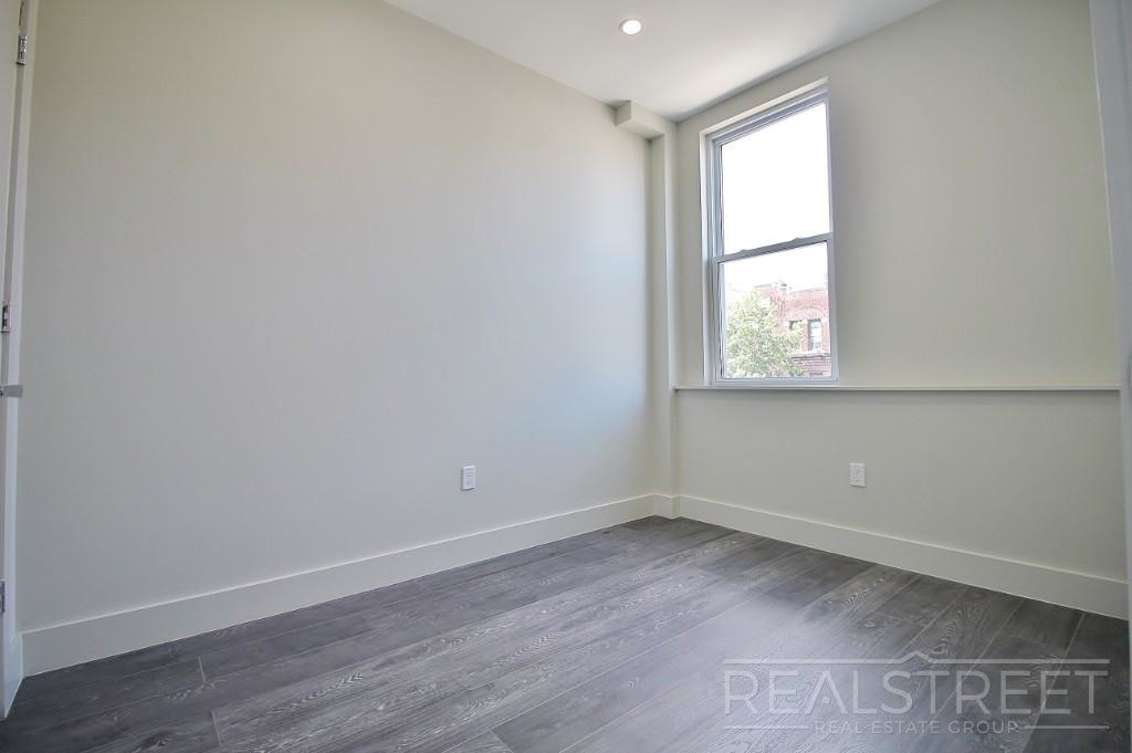 2517 Bedford Ave. - Photo 5