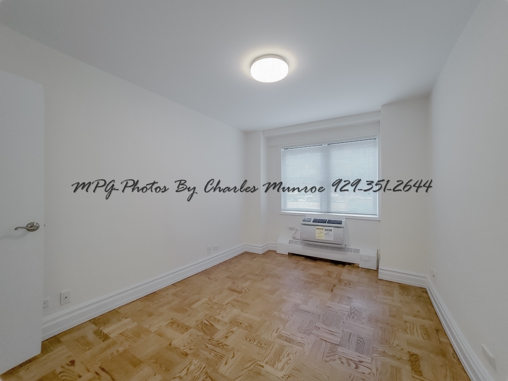 420 East 79th Street - Photo 5