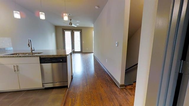 4320 Dickason Avenue - Photo 10