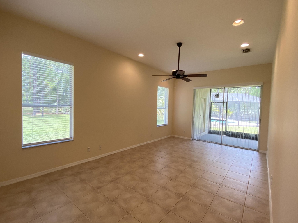 13926 Temple Boulevard - Photo 35