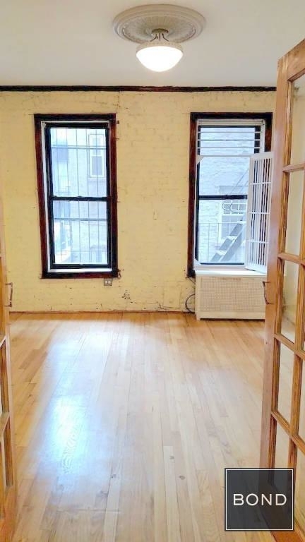 126 Macdougal Street - Photo 2