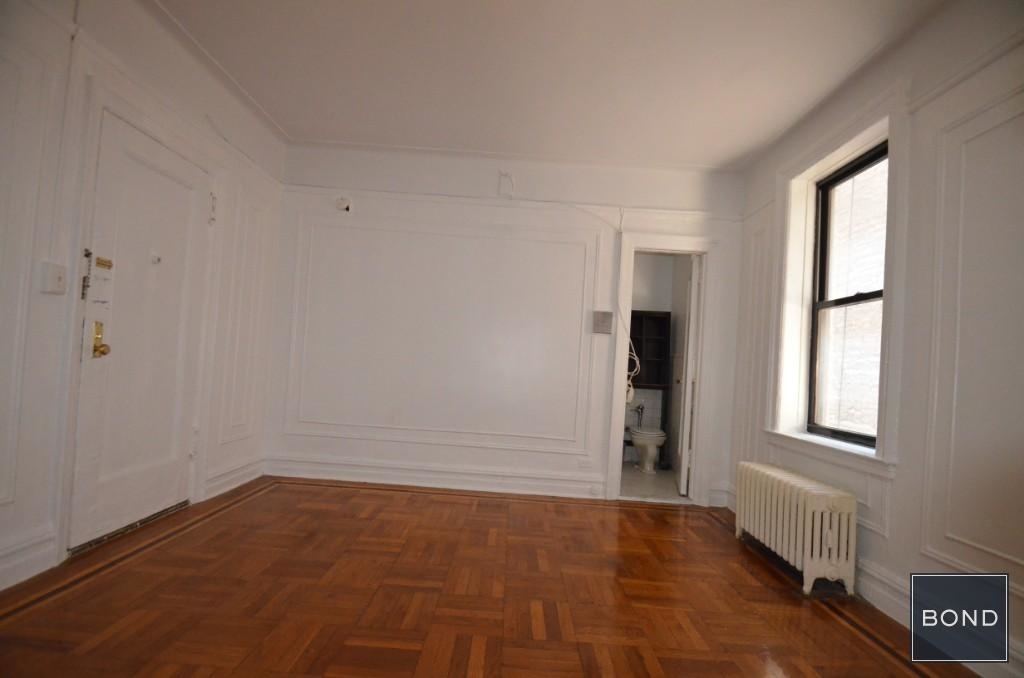 West 161st Street - Photo 1