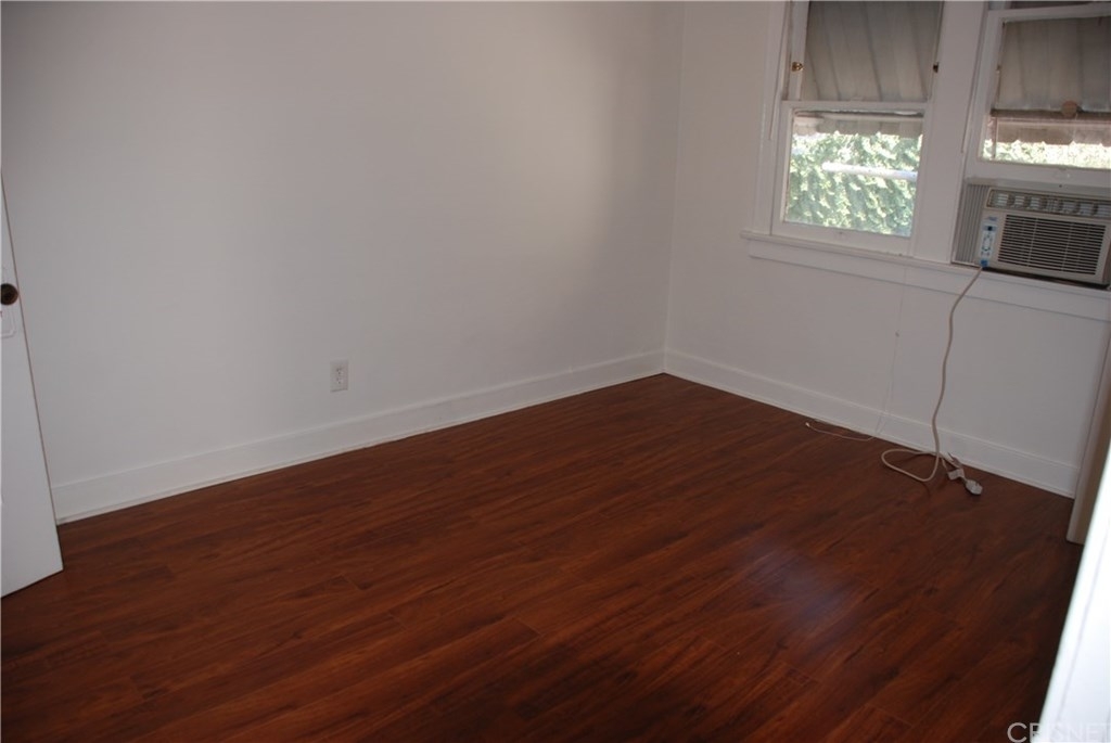 1141 Gordon Street 1/4 - Photo 14