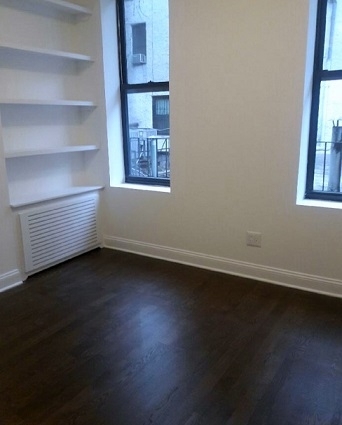 3rd Avenue - Photo 2