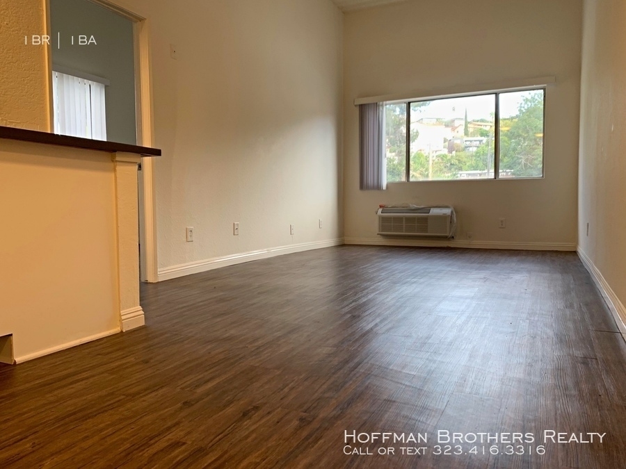 4126 N Eagle Rock Blvd - Photo 1