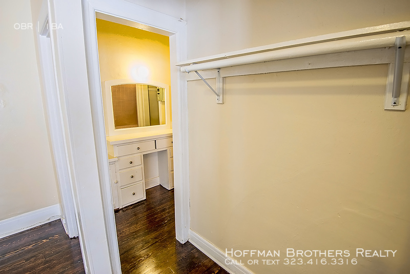 413 Westlake Avenue - Photo 2