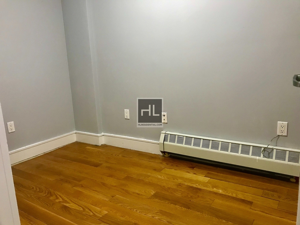 533 West 142 Street - Photo 3