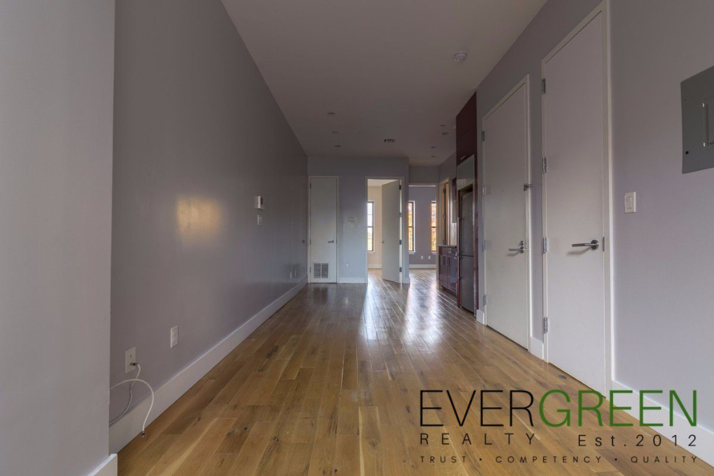 1010 park pl - Photo 2