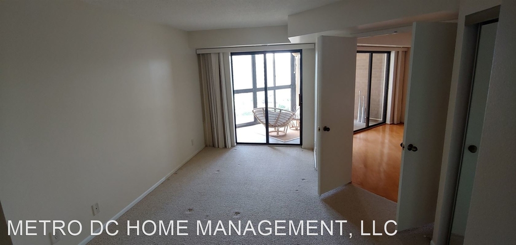 1600 Oak St N #825 - Photo 6