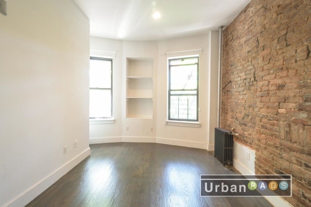 64 Brooklyn Avenue #5 - Photo 0