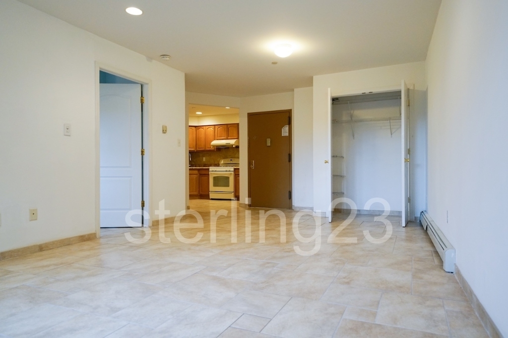 35-7 28th Avenue - Photo 1