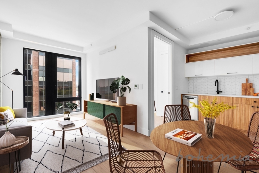 60 West 125th Street - Photo 1