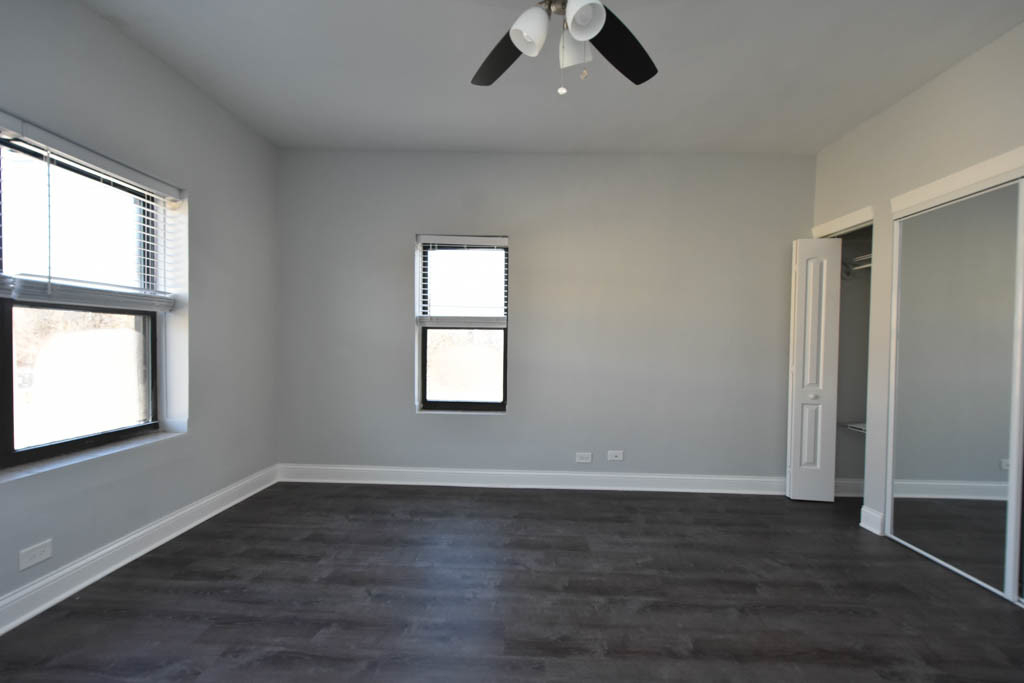 4555 Malden - Photo 9