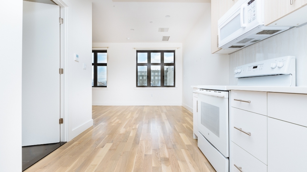 818 Lexington Avenue - Photo 1