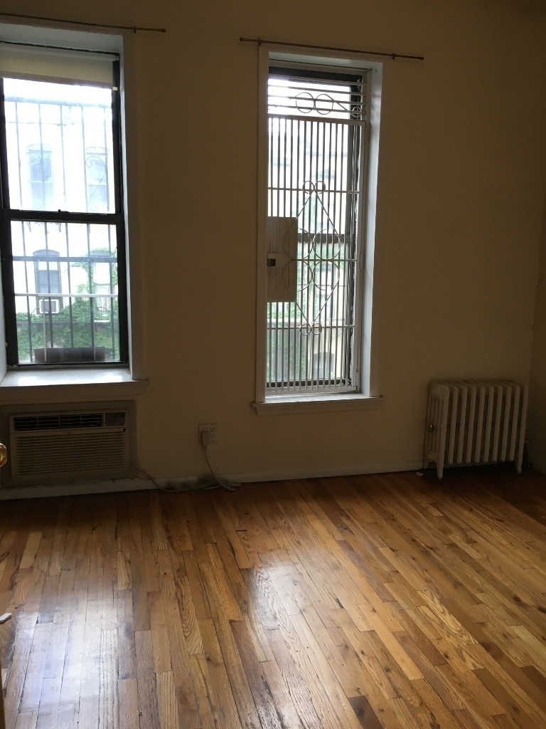 329 East 92nd Street - Photo 6