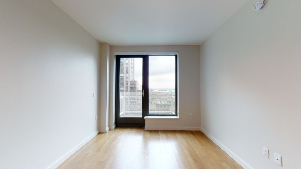 515 East 86th Street - Photo 2