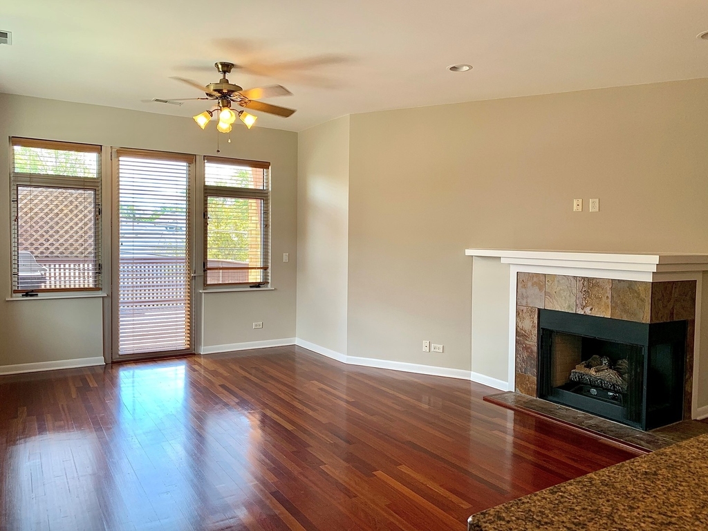 4770 North Manor Avenue - Photo 3