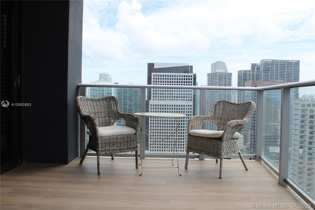 1010 Brickell Ave - Photo 28