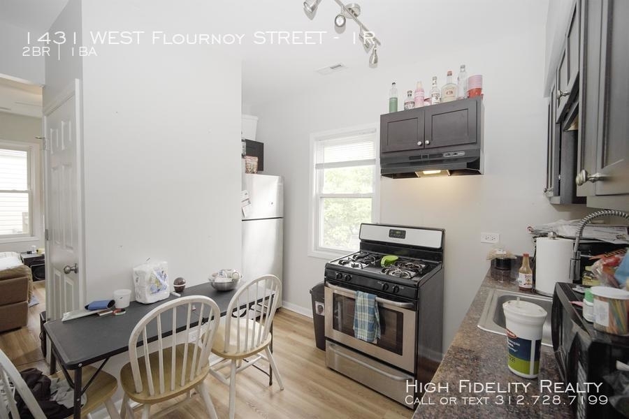 1431 West Flournoy Street - Photo 2