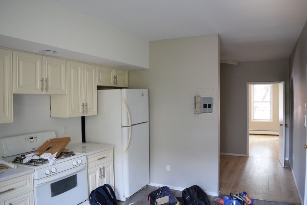 496 President Street - Photo 2