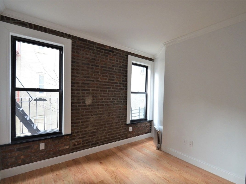 3133 Broadway - Photo 6