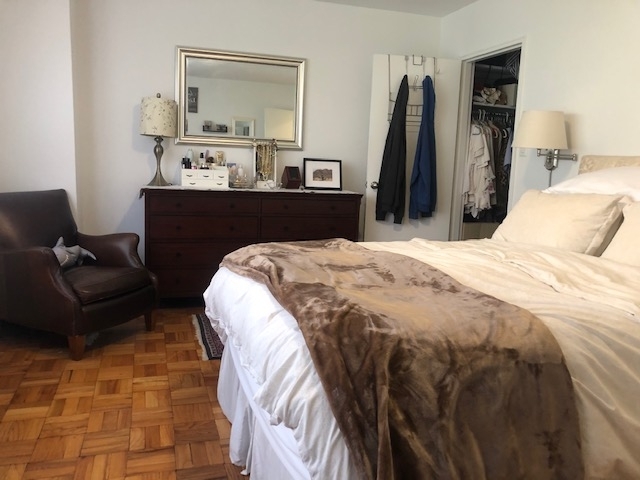 420 East 80th Street - Photo 3