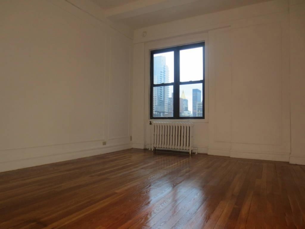 208 West 23rd Street - Photo 0