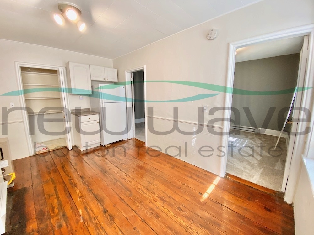 9 Winchester St. - Photo 6