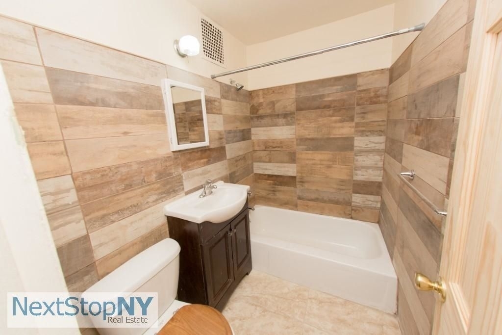 160 West 132nd Street - Photo 8