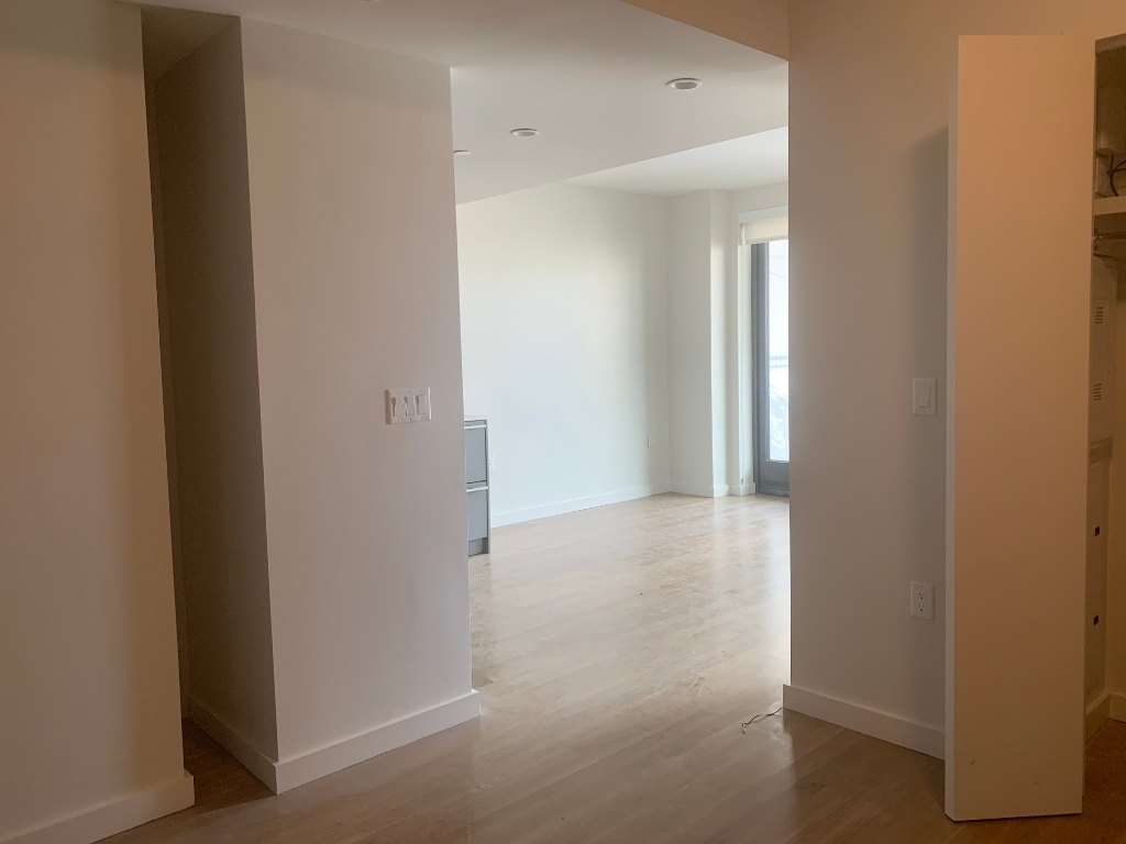 515 East 86th Street - Photo 7