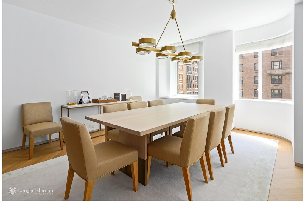 530 Park Avenue - Photo 6