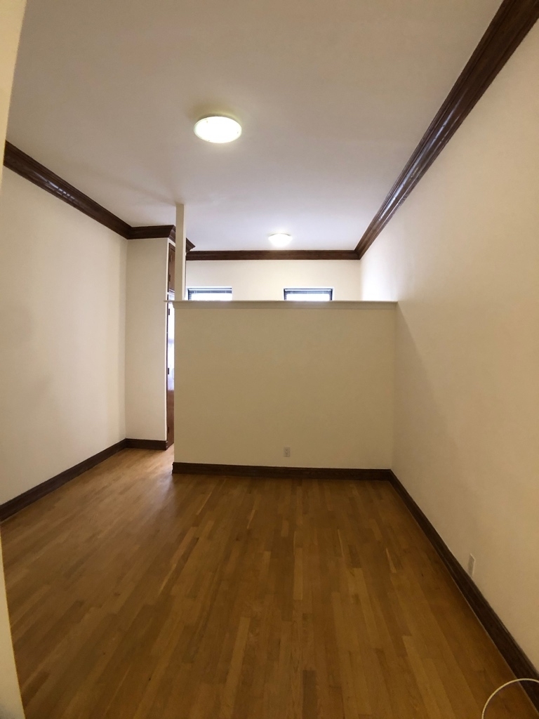 148 West 68th Street - Photo 4