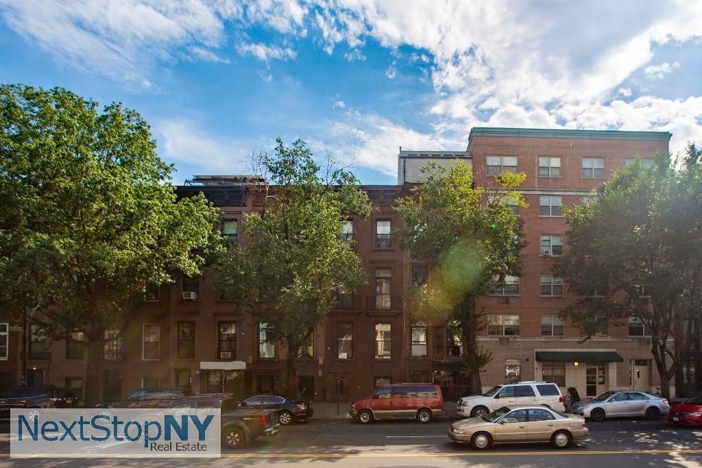 335 East 116th Street - Photo 11