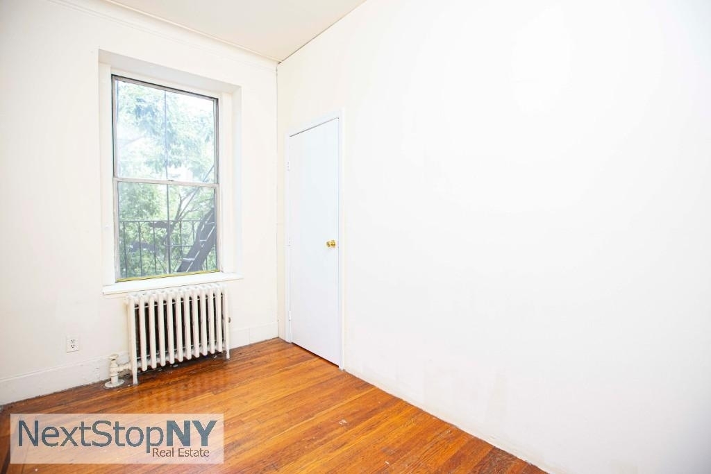 1689 First Avenue - Photo 6